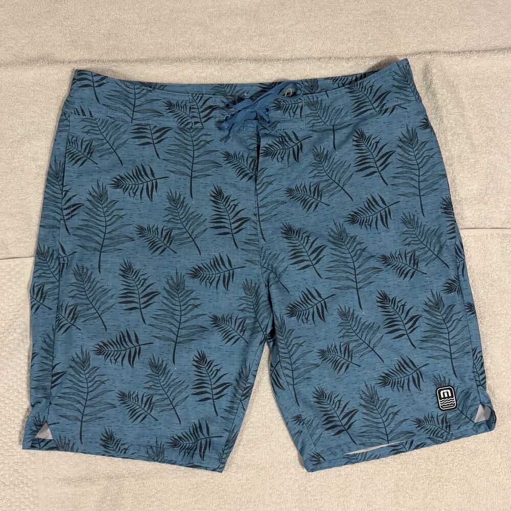 Travis Mathew Larch Leaf Blue performance board shorts Waist 36